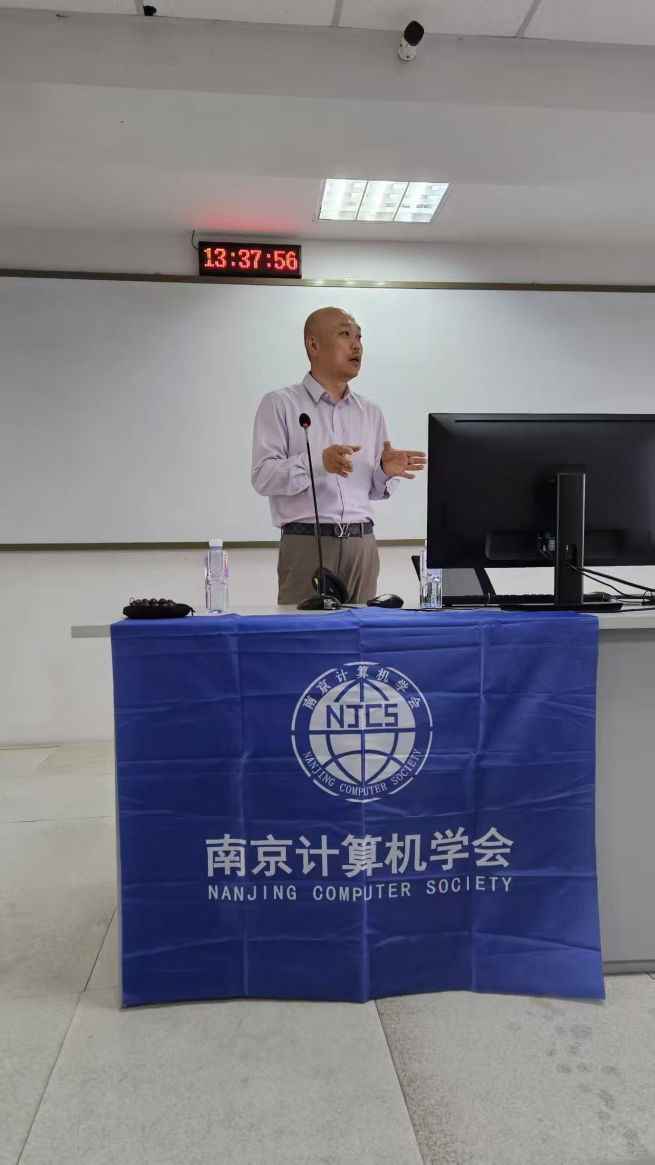 AI赋能科普 | 南京计算机学会OpenClaw AI智能体科普活动走进浦江学院(图2) AI赋能科普 | 南京计算机学会OpenClaw AI智能体科普活动走进浦江学院(图2)